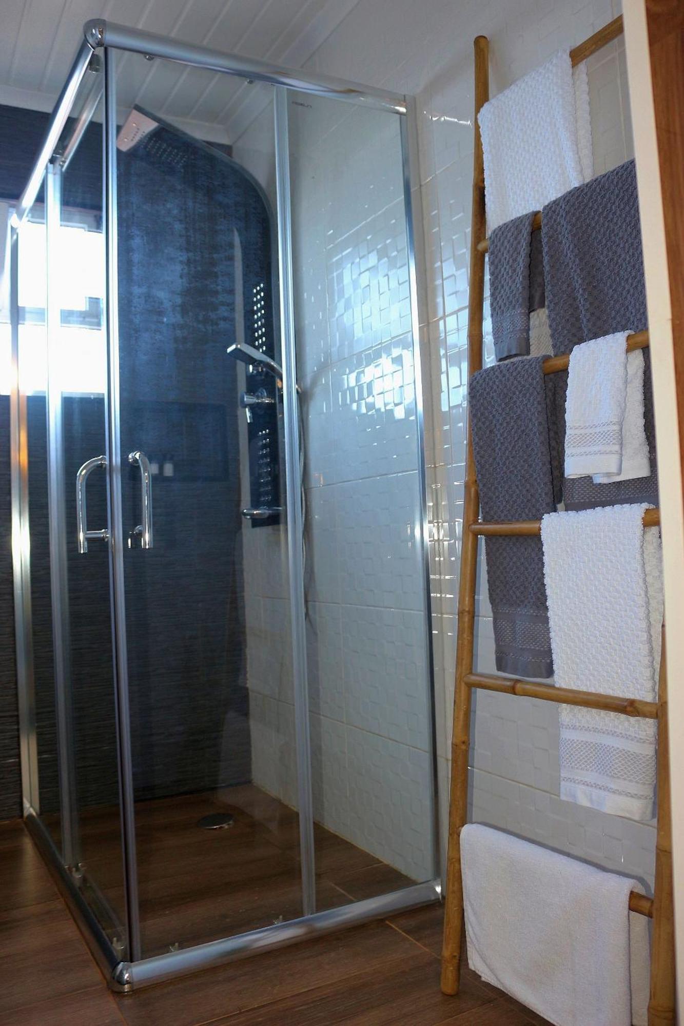 Casa Da Fonte - Local Com Jacuzzi * Nordeste (Azores)